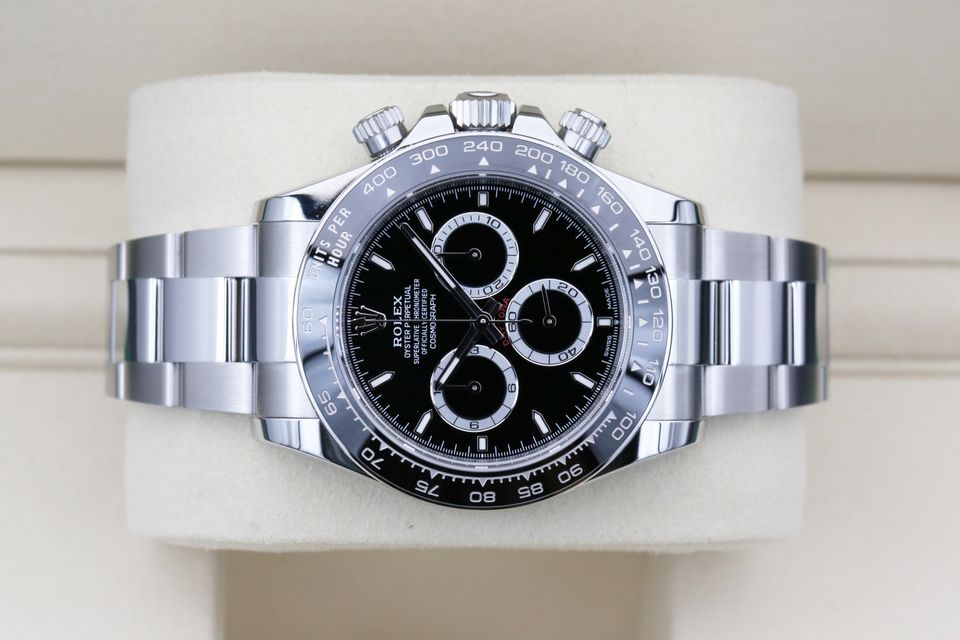 Rolex Daytona 126500 LN Image 5